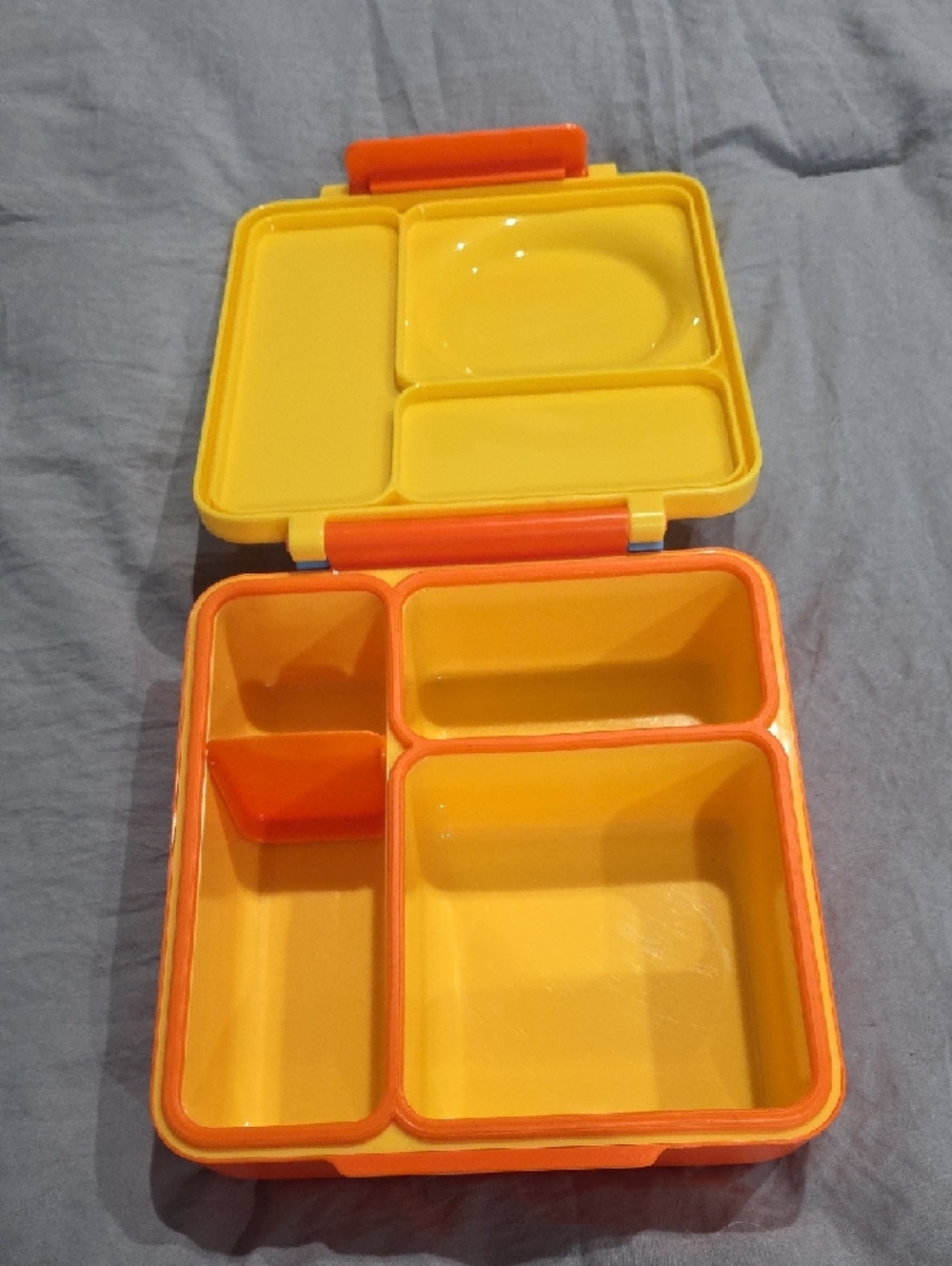 Yellow & Orange Bento Lunch Box - Leak-Resistant Food Storage - Picture 2 of 3